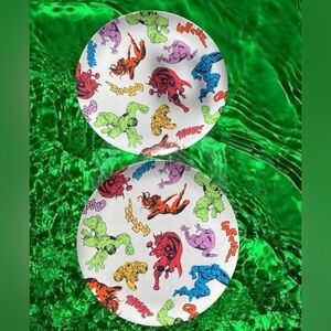 Set of 2 Marvel plates